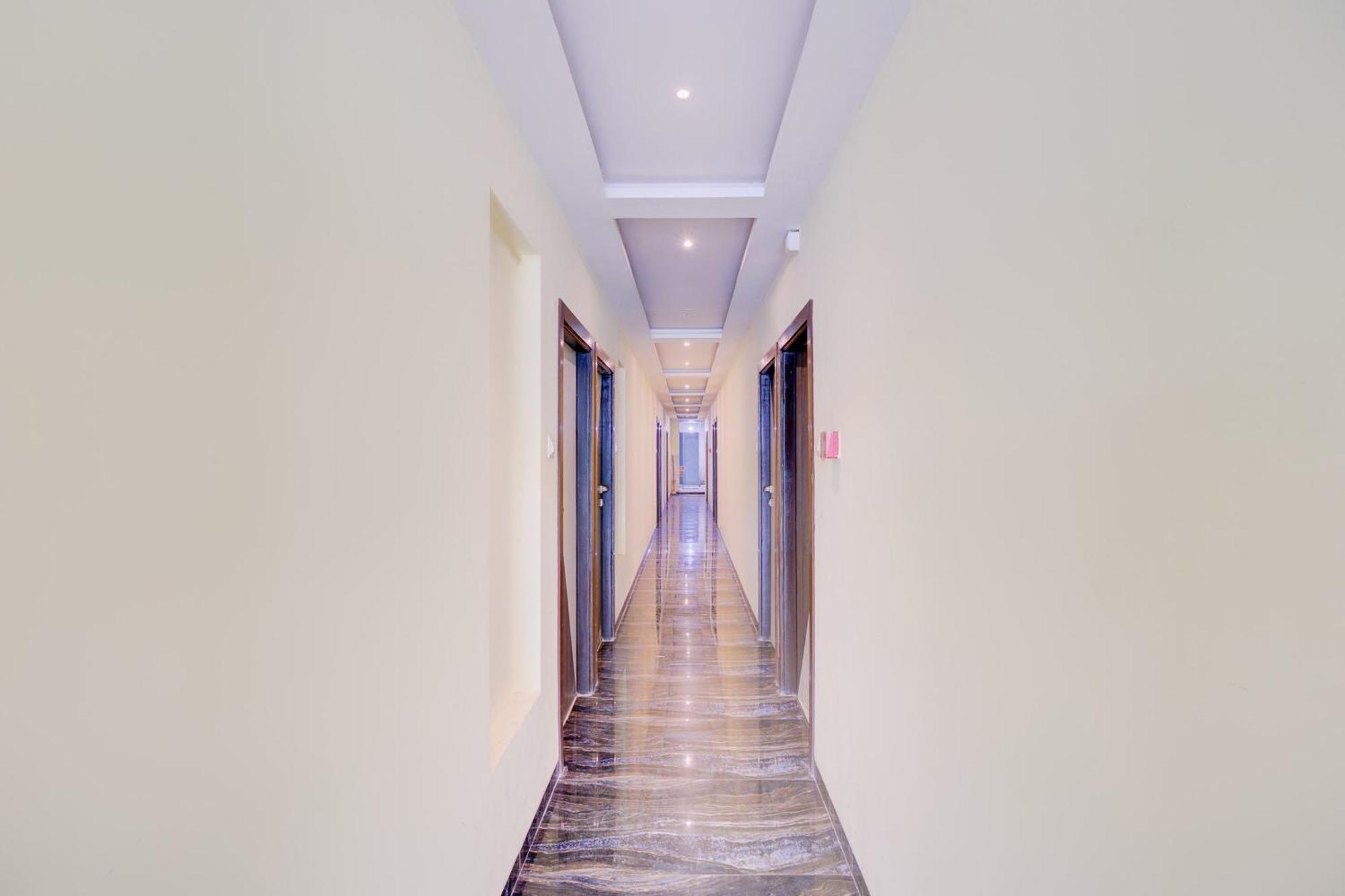 Hotel O Royal Orbit Mumbai  Buitenkant foto