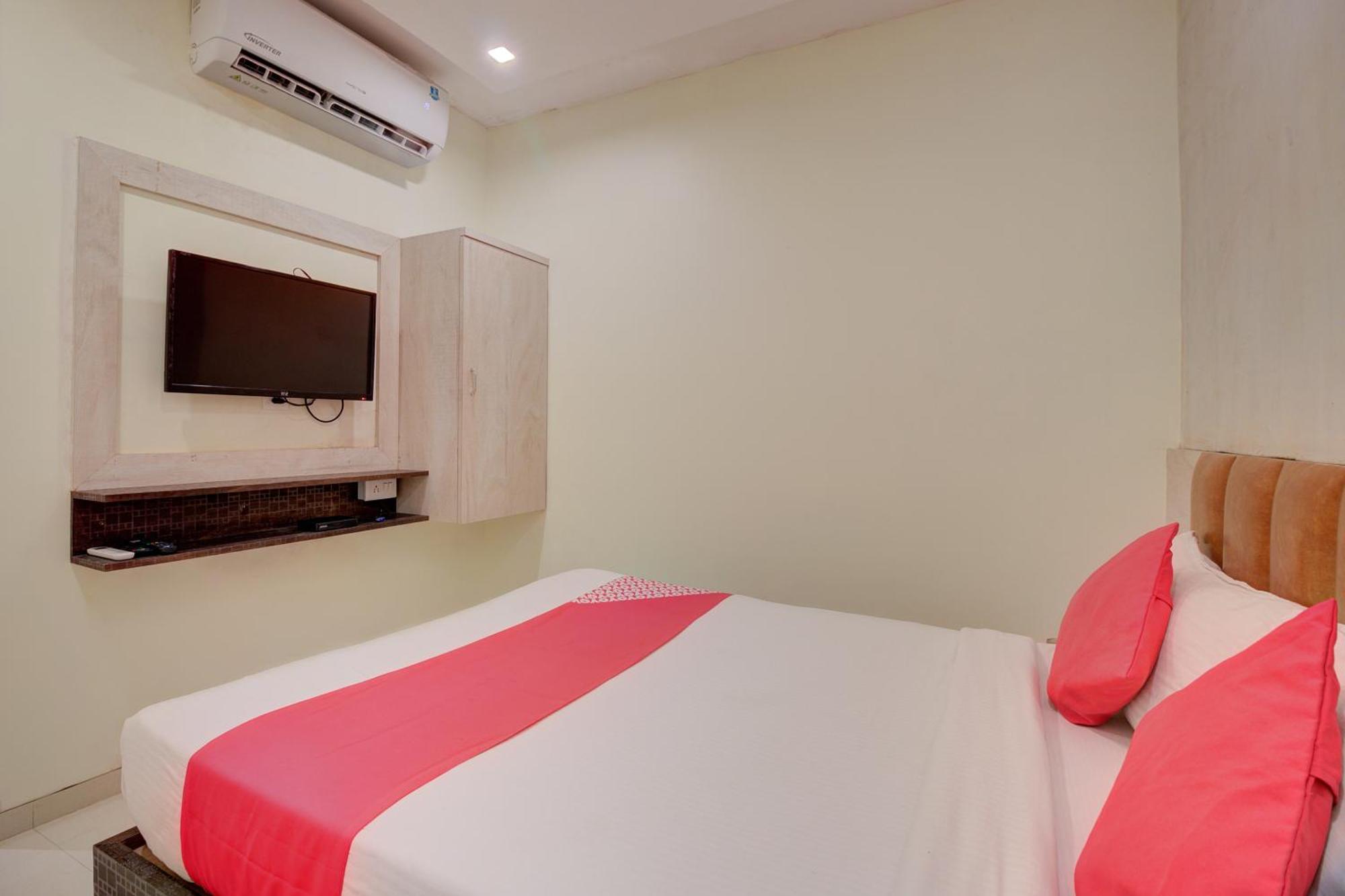 Hotel O Royal Orbit Mumbai  Buitenkant foto