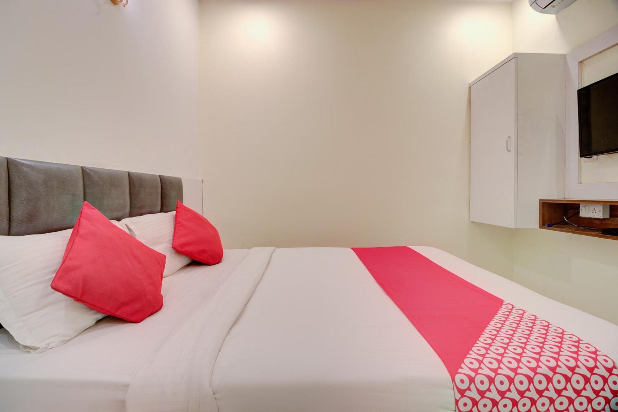 Hotel O Royal Orbit Mumbai  Buitenkant foto
